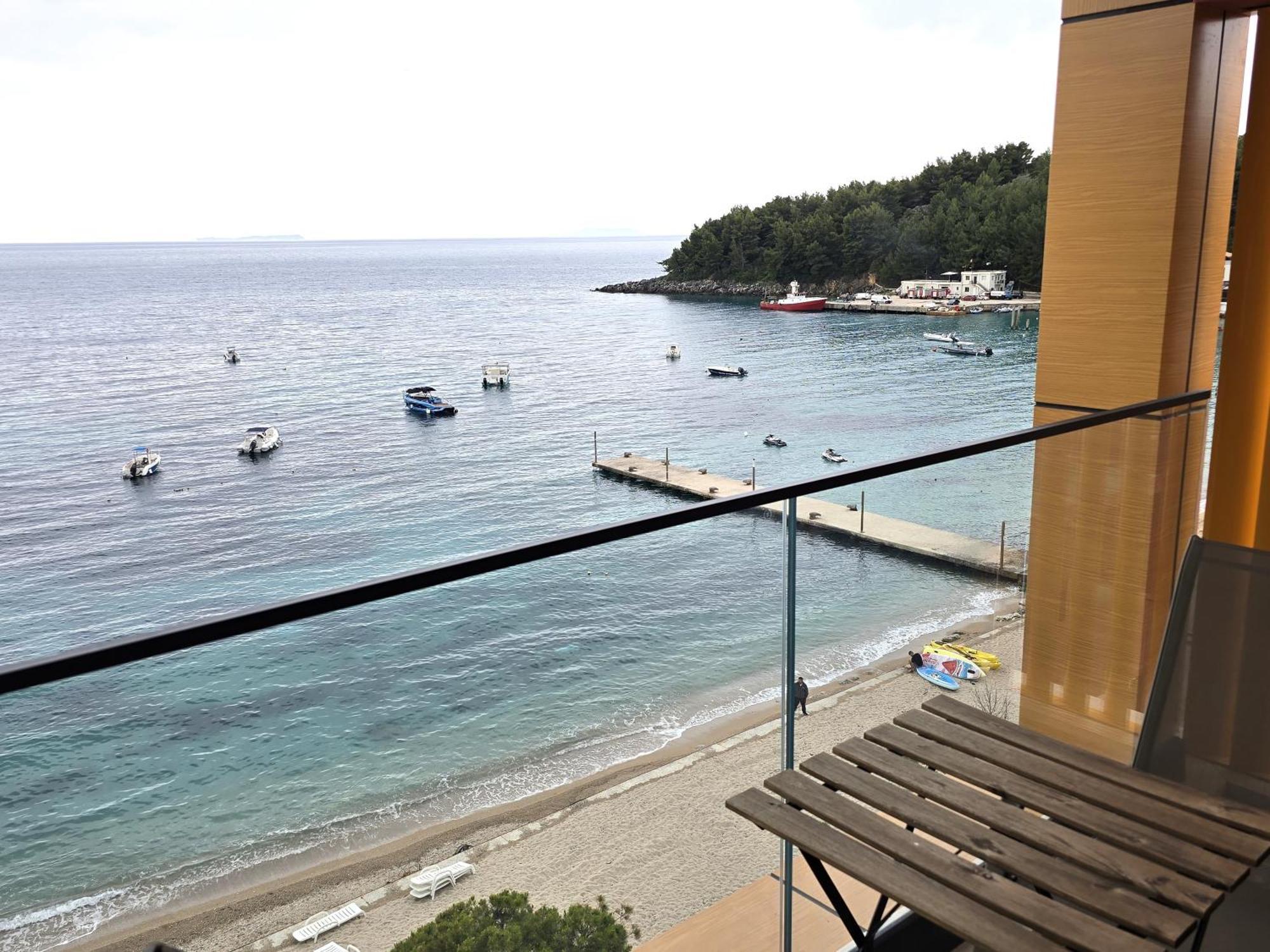 Hotel Veizi هيماري المظهر الخارجي الصورة