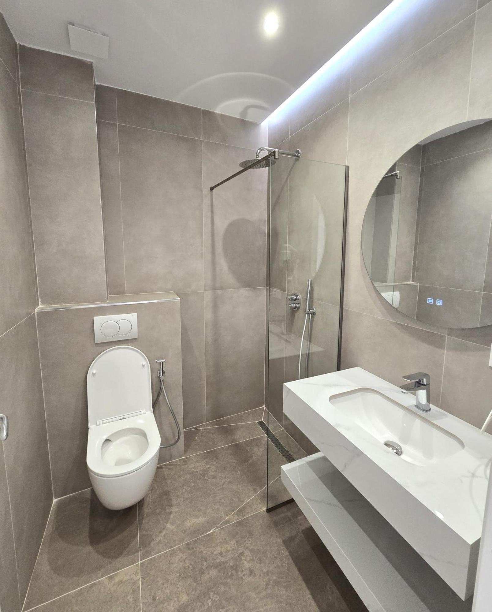 Hotel Veizi هيماري المظهر الخارجي الصورة